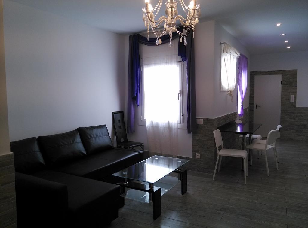 Apartamentos Bcntourism Пінеза-да-Мар Екстер'єр фото