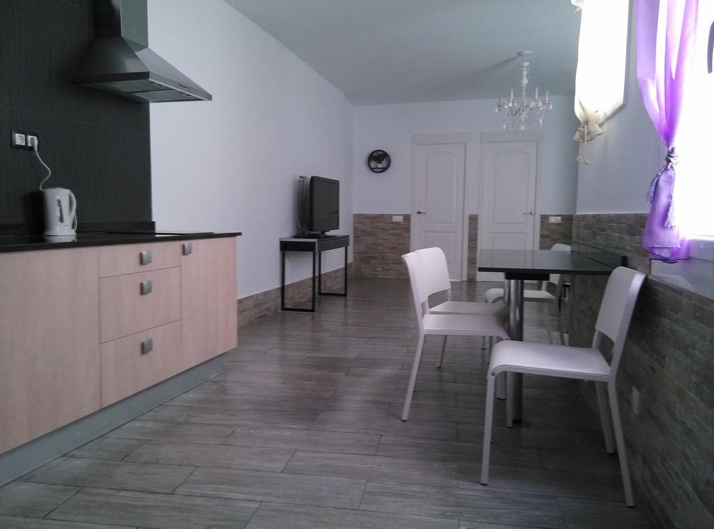 Apartamentos Bcntourism Пінеза-да-Мар Екстер'єр фото