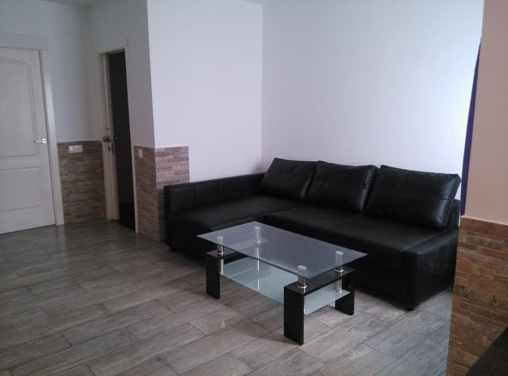 Apartamentos Bcntourism Пінеза-да-Мар Екстер'єр фото