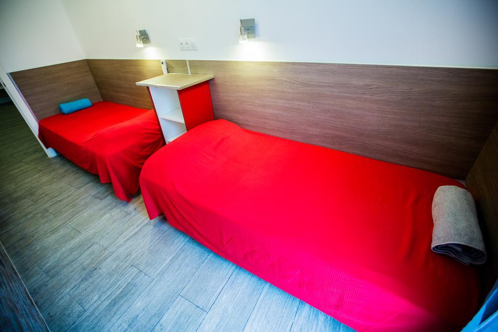 Apartamentos Bcntourism Пінеза-да-Мар Екстер'єр фото